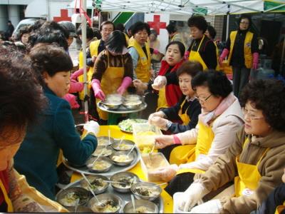 제천시 적십자부녀봉사회 정월 대보름 맞이 떡국 행사 썸네일 이미지